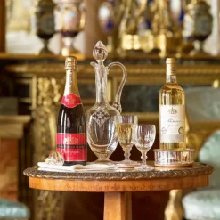 Best Buckingham Palace Wine Bottle Stopper Wine & Spirits