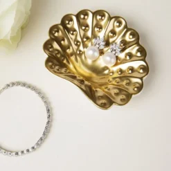 Discount Crown And Pearl Stud Earrings Earrings