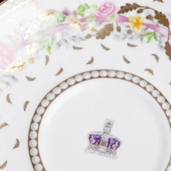 Queen Elizabeth Ii Commemorative Teacup And Saucer Cups & Saucers