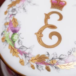 Outlet Queen Elizabeth Ii Commemorative Pillbox Queen Elizabeth Ii Commemorative Range