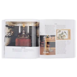 Queen'S Mary'S Doll'S House: Official Souvenir Guide Royal Collection Publications